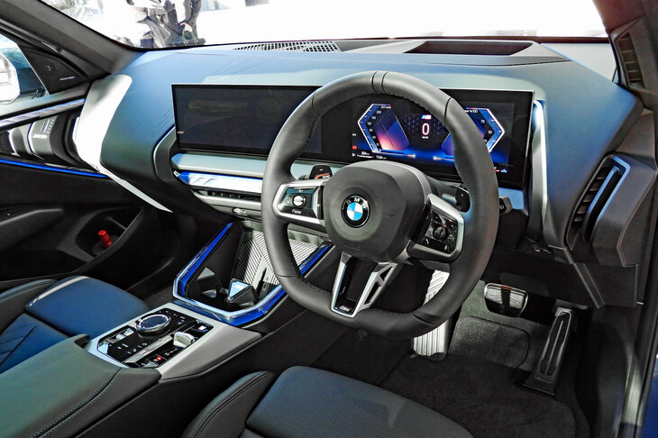 BMW X3 20d xDrive Mスポーツ（インストゥルメントパネルまわり）