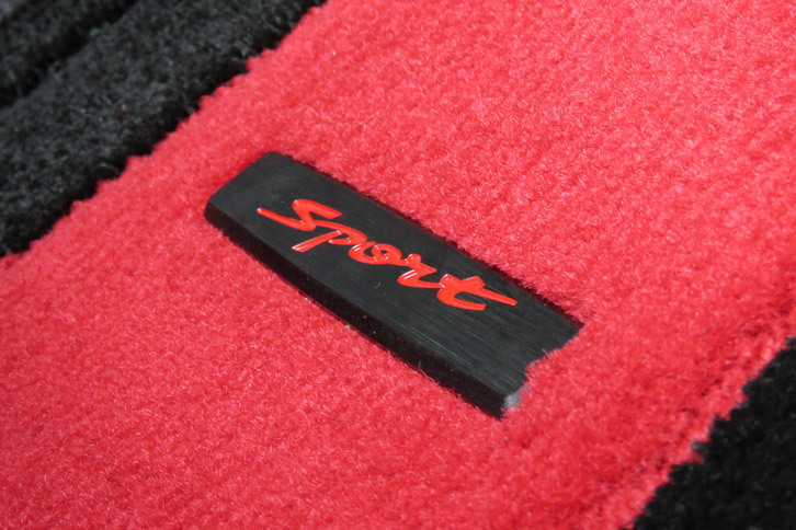 スズキ・スイフトスポーツ（フロアマット）