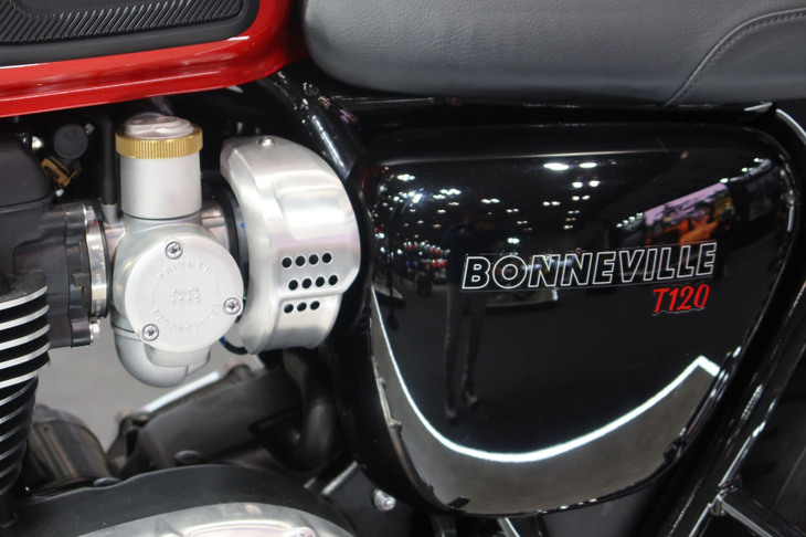 トライアンフ・ボンネビルT120