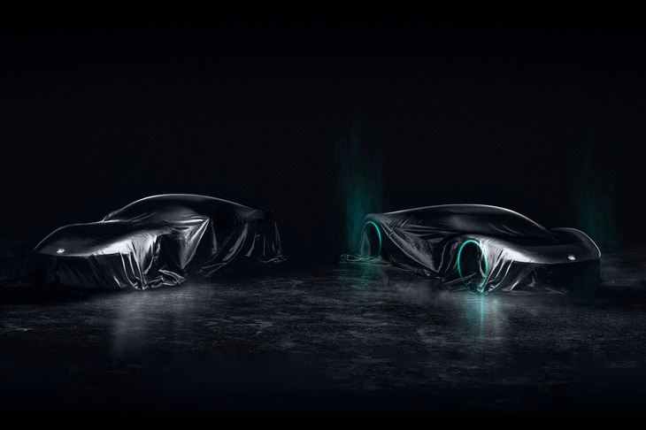 EVのスポーツモデルとしては、スペシャリティー（左）とフラッグシップ（右）という、2車種のモデルの投入が計画されている。