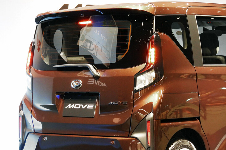 ダイハツ・ムーヴX（テールゲート）