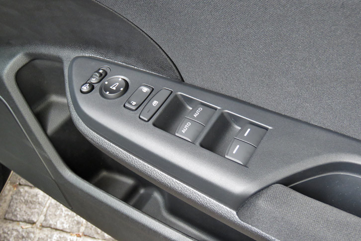 ホンダ・シビックハッチバック（フロントドアコンソール）