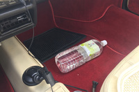 取りあえず、尾上サービスへ。助手席にペットボトルを入れ、出発！