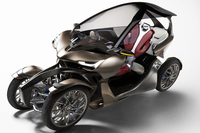 「ヤマハMWC-4」は“ハーフサイズモビリティー”をコンセプトとして開発された四輪のコンセプトモデル。モーターサイクルと楽器にインスパイアされたデザインをまとう。