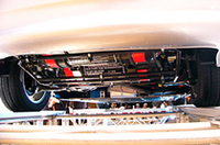 
	荷室下方には、燃料となる水素を蓄えるタンクが備わる
	 