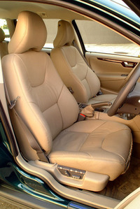 ボルボV70（5AT）【試乗記】の画像