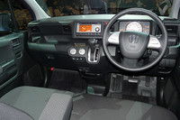 女性に人気の軽乗用車「ホンダ・ライフ」がフルモデルチェンジの画像