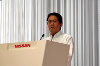 2015年シーズンの参戦計画について説明する、ニスモの宮谷正一社長。「SUPER GTに関しては、“これまでで一番”といえる布陣。敵は日産勢の中にあると思っています」。
    