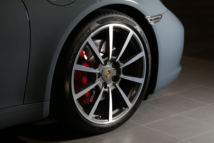 ポルシェ911カレラS（7AT）