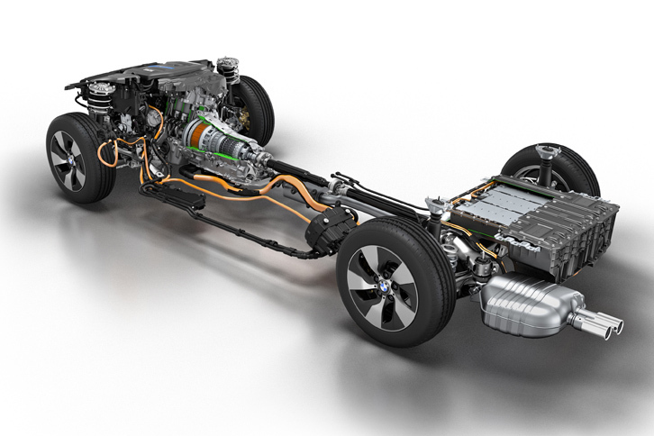 「330e」のベアシャシー。