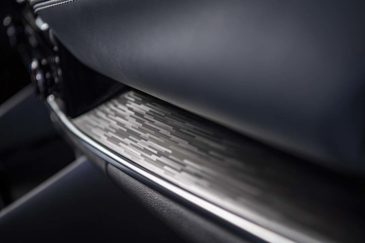 日産キャシュカイ（ダッシュボード＜助手席前方＞）