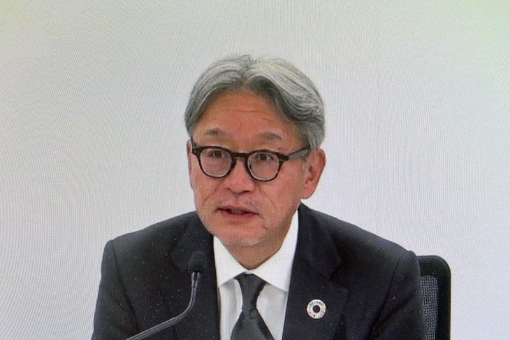 本田技研工業の代表取締役社長である三部敏宏 自工会副会長は、EV化についてコメント。複数の欧米メーカーが当初のEV化計画を修正してはいるものの、将来的なカーボンニュートラル実現に向けての流れは変わらないとした。