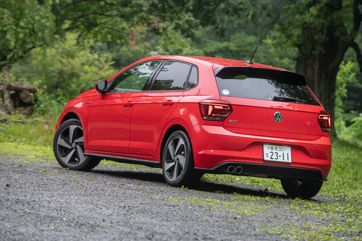 2017年9月のフランクフルトショーで世界初公開された、新型「フォルクスワーゲン・ポロGTI」。日本では2018年7月に発売された。