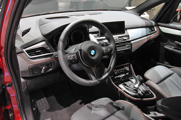 BMW 2シリーズ アクティブツアラー（インテリア）