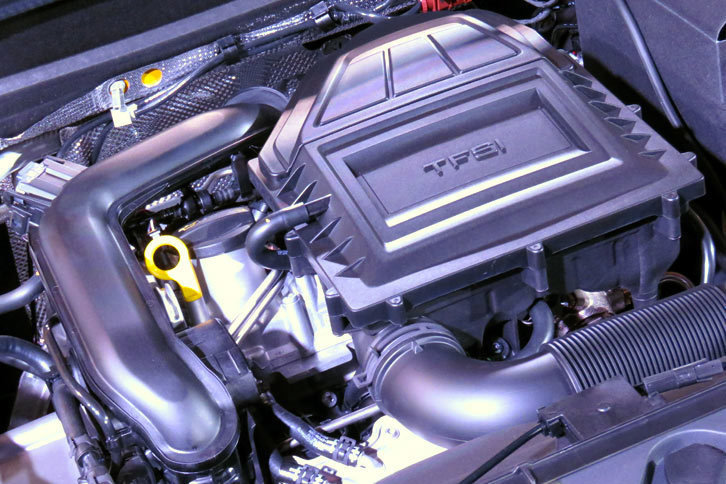 1リッター直3直噴ターボエンジン。