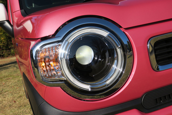 スズキ・ハスラー ハイブリッドXターボ（4WD）（ヘッドランプ）