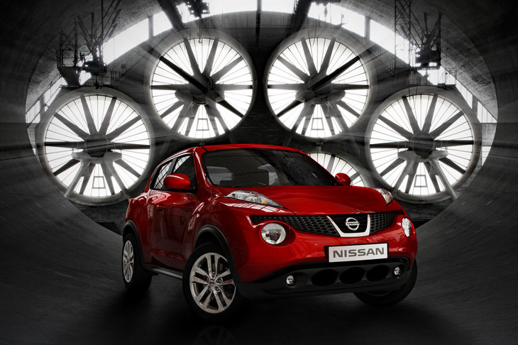 日本におけるコンパクトSUVの火つけ役となったのは、2010年に登場した初代「日産ジューク」だった。