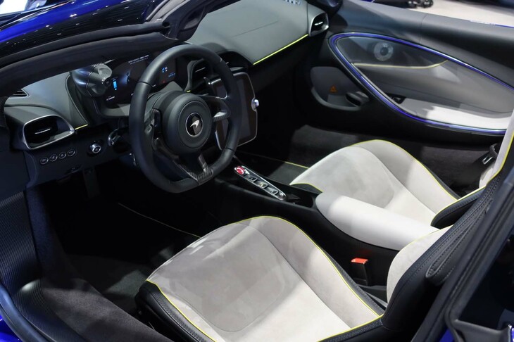 マクラーレン・アルトゥーラ スパイダー（インテリア）