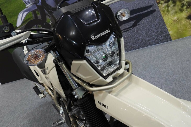 カワサキKLX230シェルパ