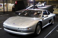 「オートモビル カウンシル2018」の会場から（日産）