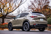 今回は、2.2リッター直4ディーゼルターボを搭載するFF車「CX-5 XDレトロスポーツエディション」に試乗した。車両本体価格は374万5500円。