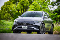 2024年4月に導入が発表された「メルセデス・ベンツEQA」のマイナーチェンジモデル。パワートレインの強化に伴い、グレード名が「EQA250」から「EQA250＋」に変更された。車両本体価格は771万円。