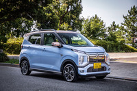 三菱eKクロスEV P