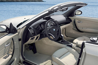 コンパクトBMW「1シリーズ」にオープンモデルが追加の画像