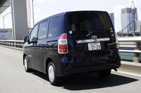 トヨタ･ノア X “Lセレクション”(FF/CVT)【ブリーフテスト】の画像