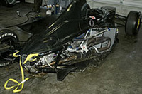 右リアセクションを大破した本山哲（IMPUL）のマシン