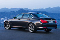 BMW、次期7シリーズの写真＆概要を発表の画像