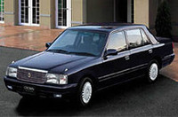 トヨタ「クラウンセダン」「ハリアー」「bB」に特別仕様車の画像