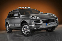 「ポルシェ・カイエン」にラリーカーテイストの特別仕様車の画像