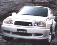 スズキ、「エスクード」にドレスアップ車の画像