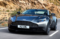 「アストンマーティンDB11」