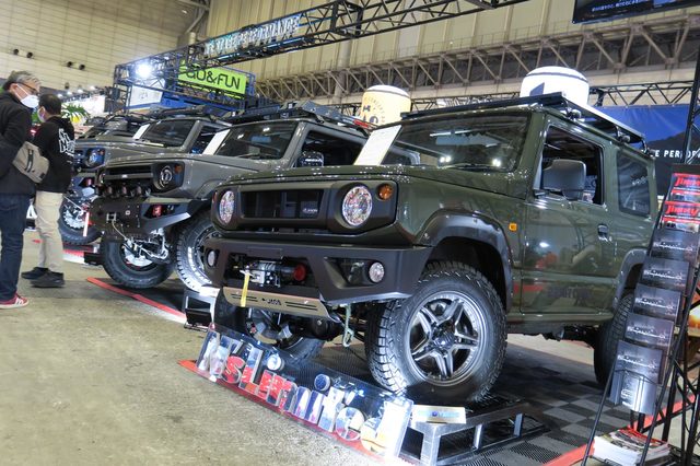 東京オートサロン22展示車両 その7 内装 外装など枚 画像 写真 Webcg