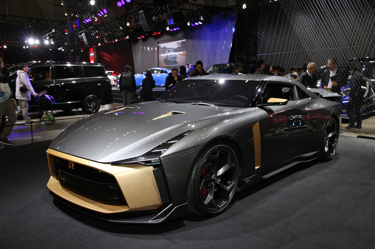 日産ブースの「GT-R50 by Italdesign」。