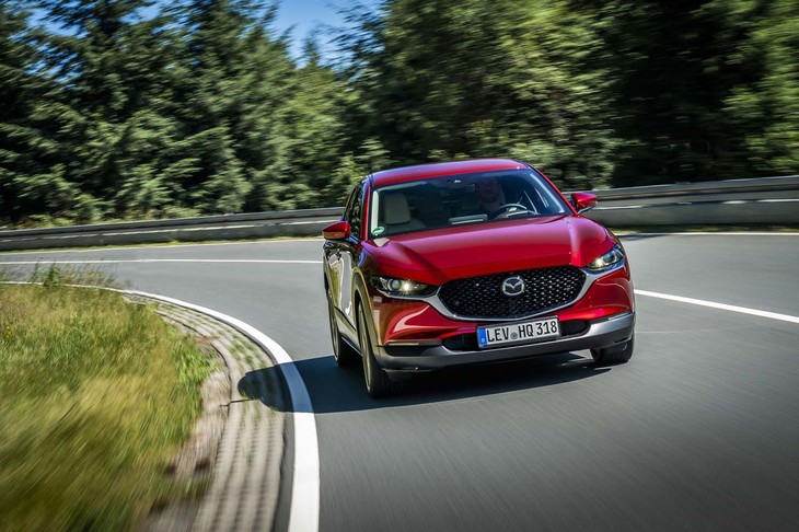 今回試乗した3台はすべてFF車だが、4WD車には、エンジンのトルクやブレーキを使って安定したコーナリングを実現する「G-ベクタリングコントロール プラス」が搭載される。