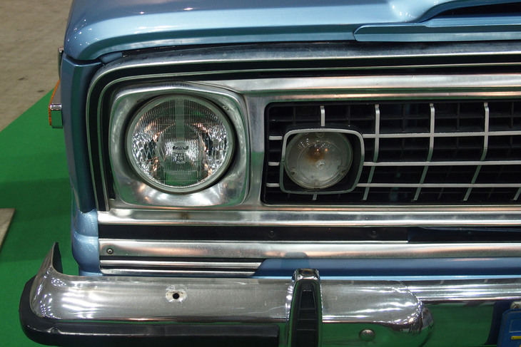 ジープ・ワゴニア（1977年）／BUDDY-AUTO