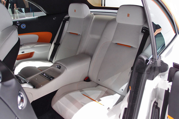 ロールス・ロイス・ドーン Inspired By Fashion