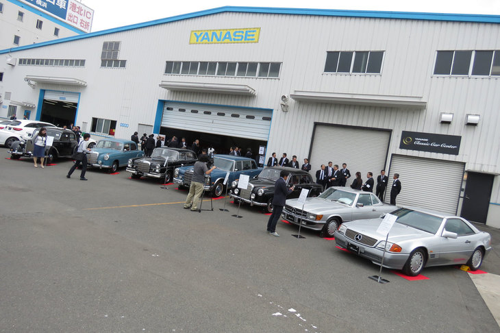 神奈川・横浜の「ヤナセ横浜ニューデポー」内に開設された「ヤナセクラシックカーセンター」。写真は2018年6月の開所式の様子。