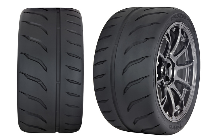 長らくお世話になってきた「トーヨー・プロクセスR888R」。いいタイヤだったので、サーキットをたしなむ御仁はぜひお試しあれ。