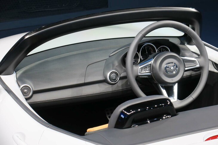 マツダ・ロードスター 2／3スケール