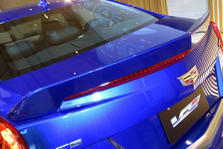 キャデラックATS-Vベクターブルースペシャル（リアまわり）