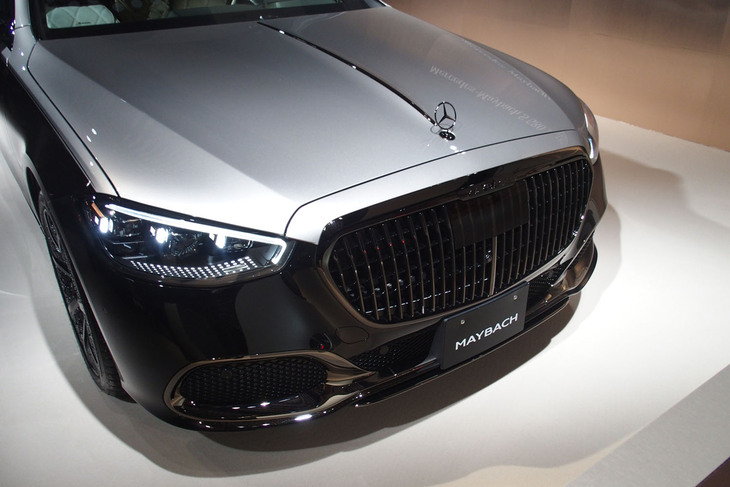 マイバッハS580ナイトエディション（フロントマスク）