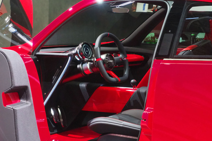 マツダ・ビジョンXコンパクト