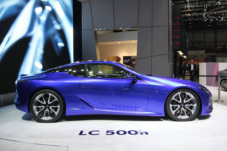 レクサスLC500h