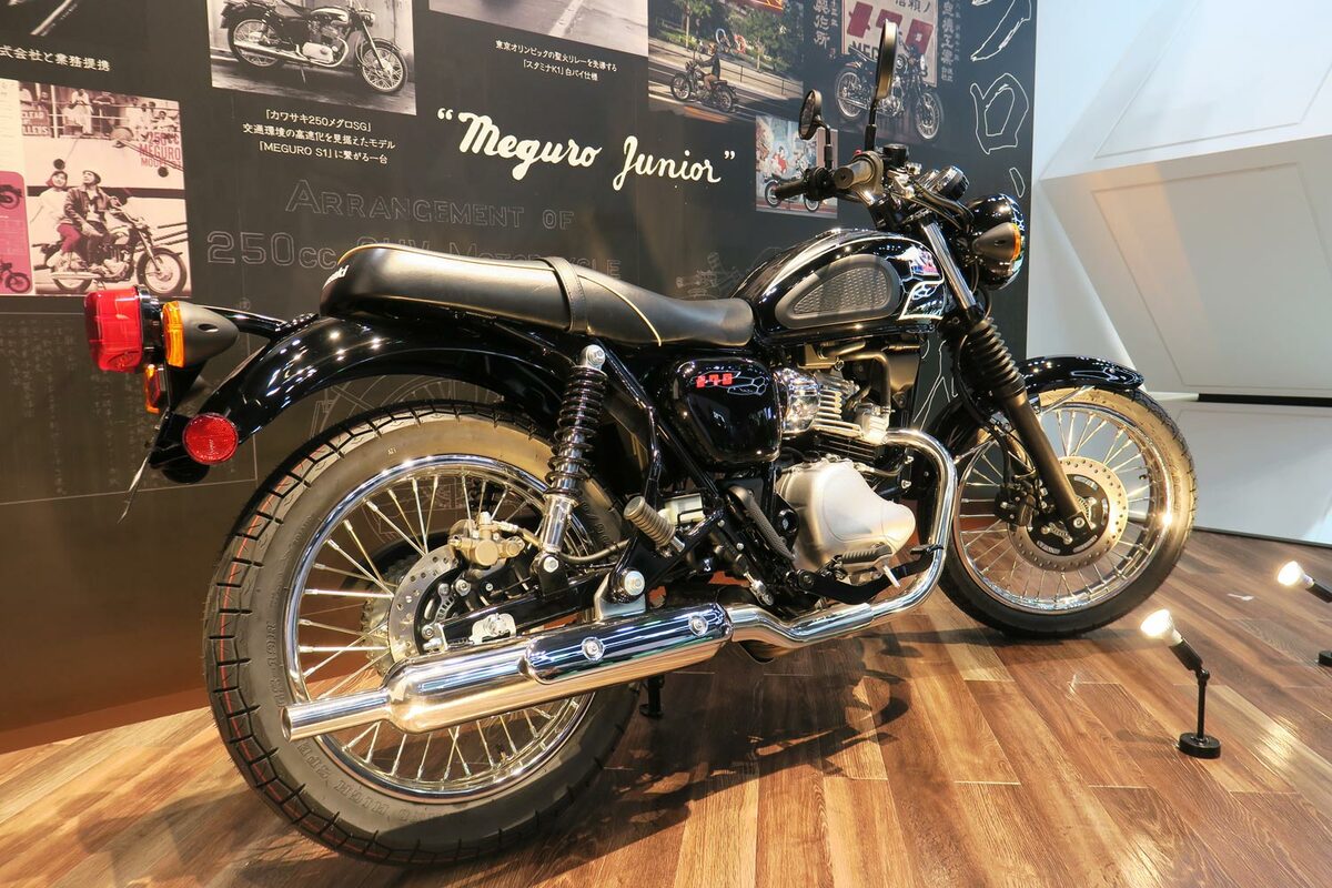 カワサキが5台のバイクを世界初公開 日本初公開となる電動バイクも出展