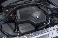 最高出力150PS、最大トルク250N・mのB48B型2リッター直4ターボエンジンを搭載。最大トルクは1300-4300rpmという広い範囲で発生する。