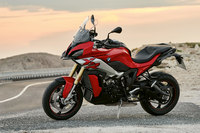 BMWから大型二輪モデル「S1000XR」登場　快適性とスポーティーな走りを備えた新型アドベンチャーの画像